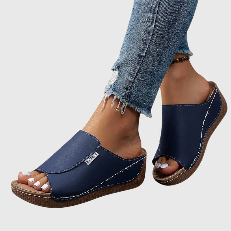 Bríd | Classic Comfort Walking Sandals - Van Moreau Utrecht