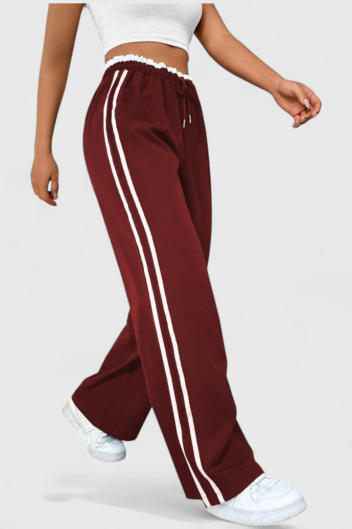 Alanys Pantalón Deportivo de Pierna Ancha con Detalle Lateral - Van Moreau Utrecht