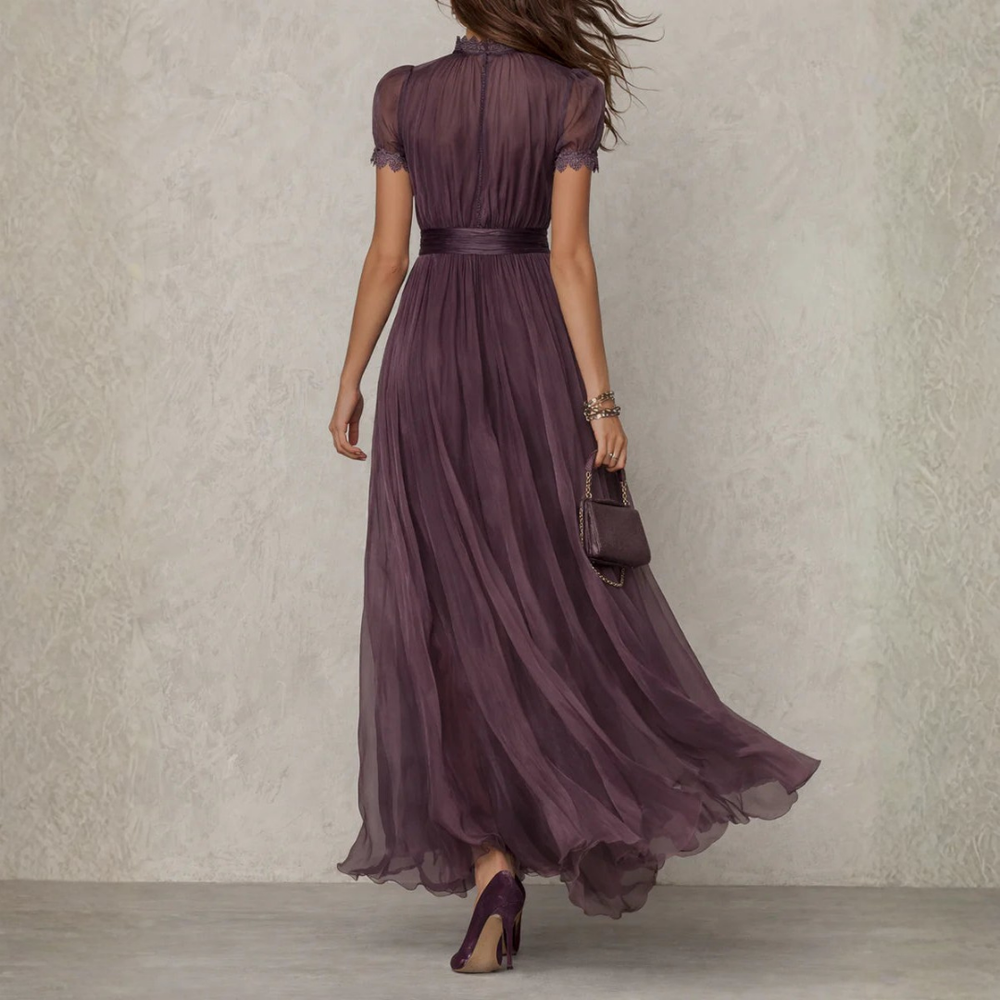 Vivienne | Lace Trim Chiffon Maxi Dress - Van Moreau Utrecht
