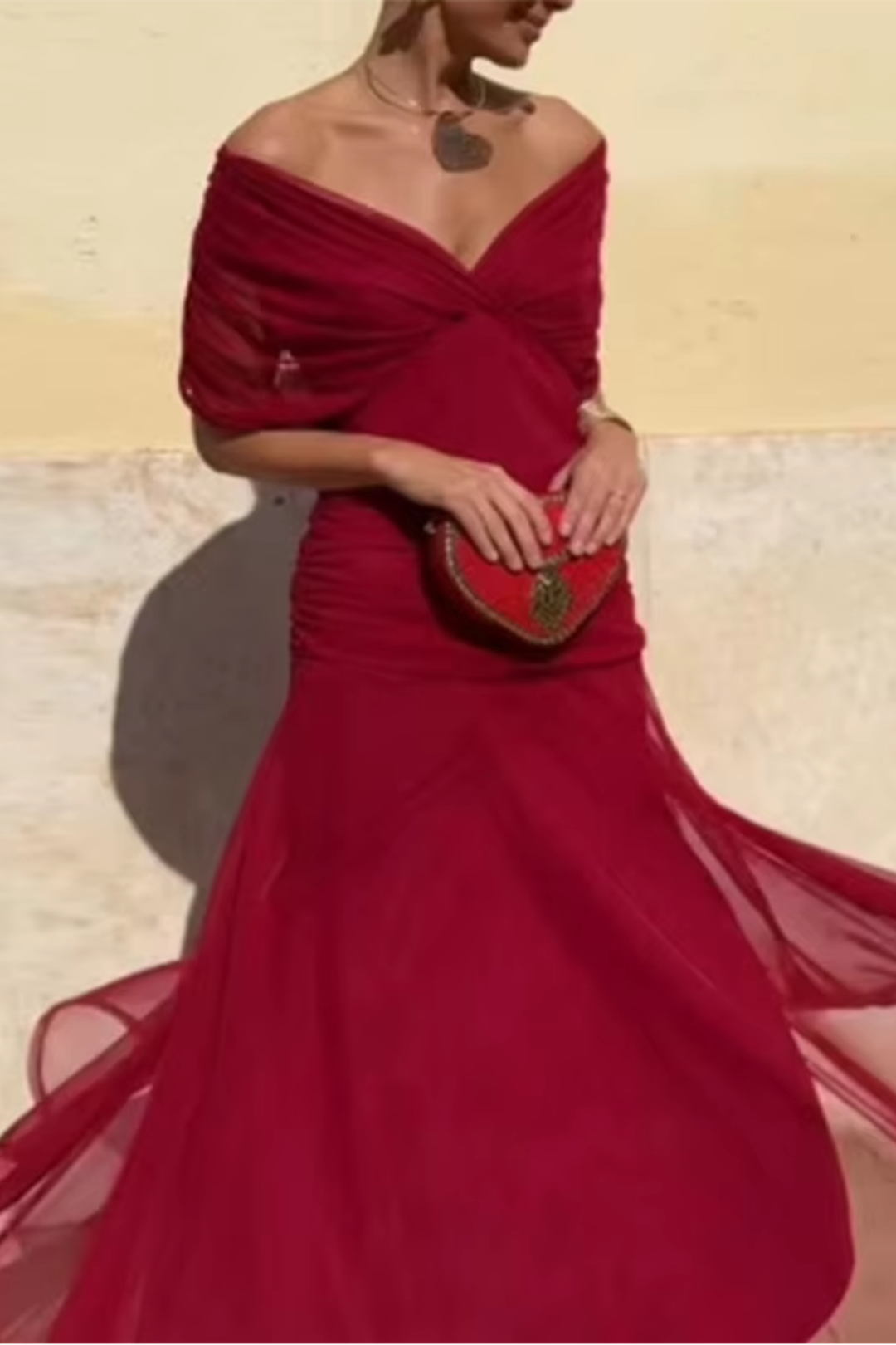 Vestido Luisa Escote en V - Van Moreau Utrecht