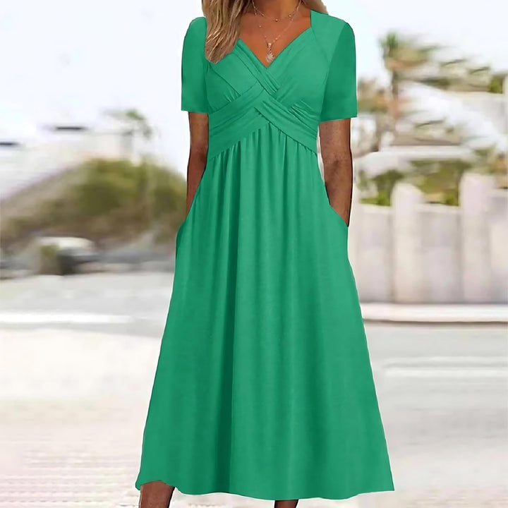 ISADORA | ELEGANT A-LINE MIDI DRESS - Van Moreau Utrecht