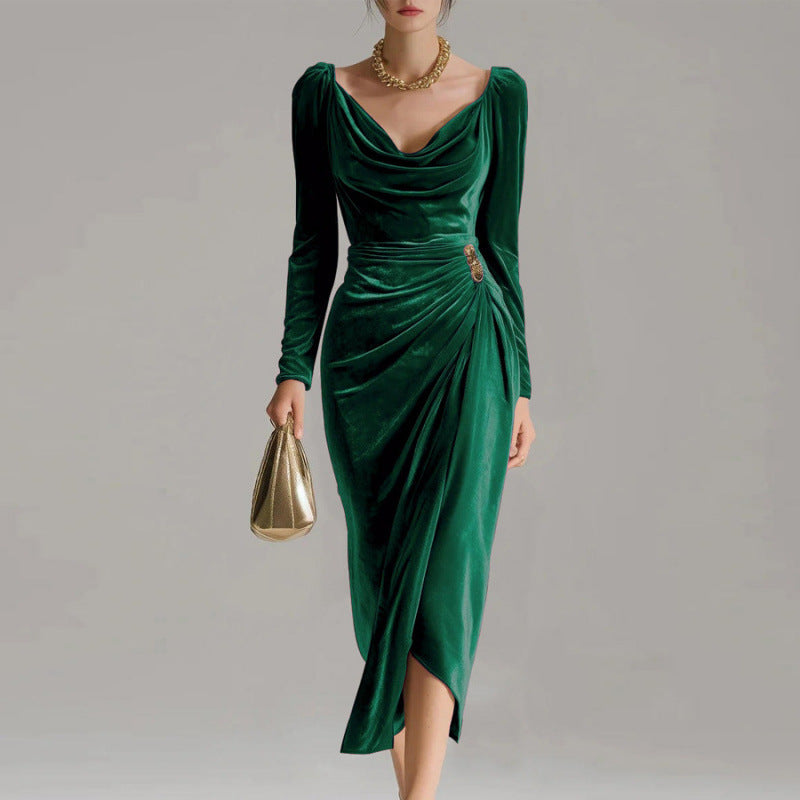 Paula | Vestido de terciopelo plisado que favorece la figura - Van Moreau Utrecht