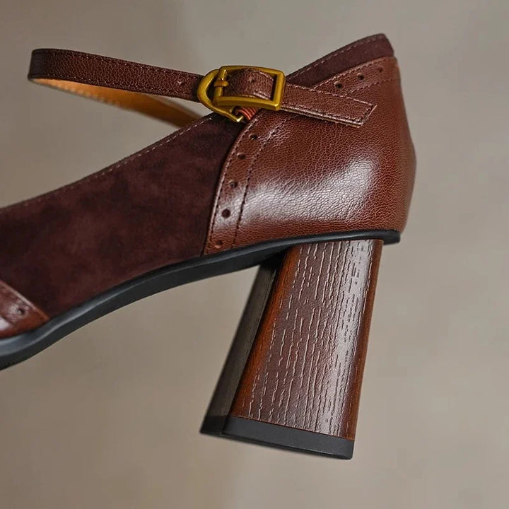 Tacones de Elegancia Terrosa - Van Moreau Utrecht