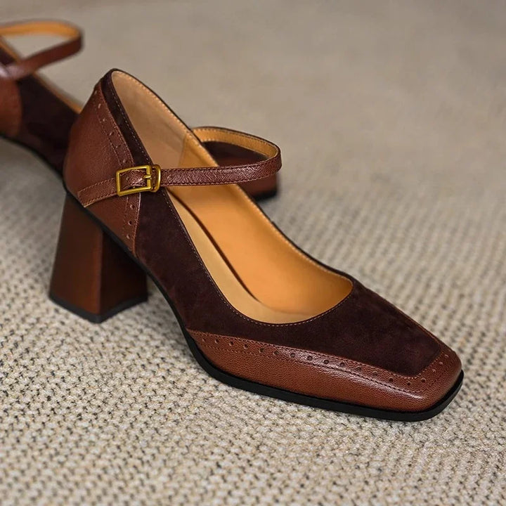 Tacones de Elegancia Terrosa - Van Moreau Utrecht