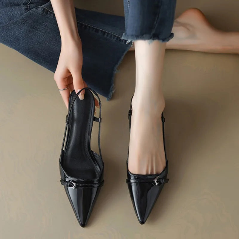 Elvor Elegantes Tacones de Gatito - Van Moreau Utrecht